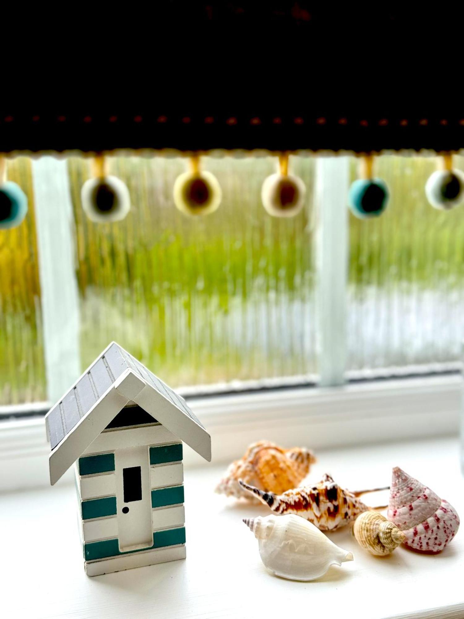 'Bramley Fall Cottage' ' On Site Ev Point - Attached Cottage,3 Separate Bedrooms -1 On Ground Level, Sleeps 6, 2 Bathrooms, Sandy Wittering Beach 8Min Drive, Rural Location, Child Friendly, Small Breed Dog Friendly, Private Parking Chichester Zewnętrze zdjęcie