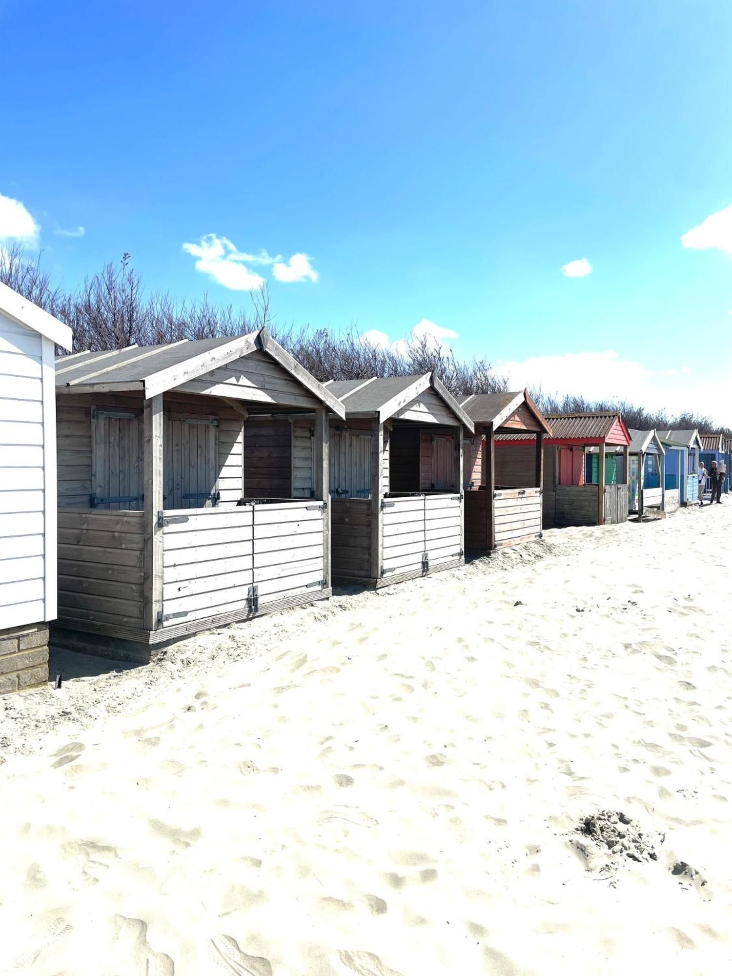 'Bramley Fall Cottage' ' On Site Ev Point - Attached Cottage,3 Separate Bedrooms -1 On Ground Level, Sleeps 6, 2 Bathrooms, Sandy Wittering Beach 8Min Drive, Rural Location, Child Friendly, Small Breed Dog Friendly, Private Parking Chichester Zewnętrze zdjęcie
